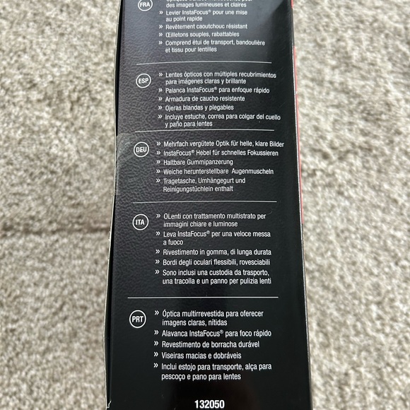 NEW Bushnell 132050 PowerView 20x50mm Prism Binoculars - Picture 7 of 15